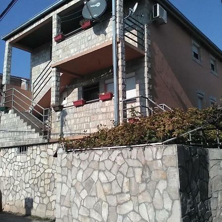 Studio-Apartman Milena Podgorica Exterior foto